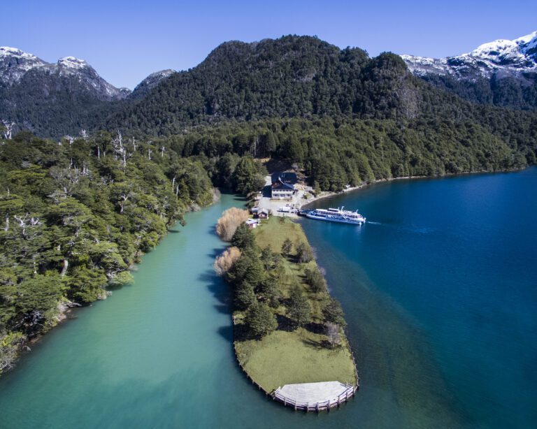 Hotel Puerto Blest - Brazo Blest, Argentina